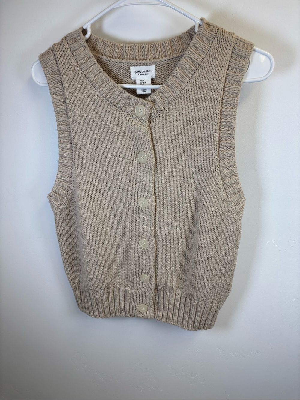 REVOLVE SONG OF STYLE SWEATER KNIT VEST
WOMEN MEDIUM  TAN 8O% COTTON 20% ACRYLIC